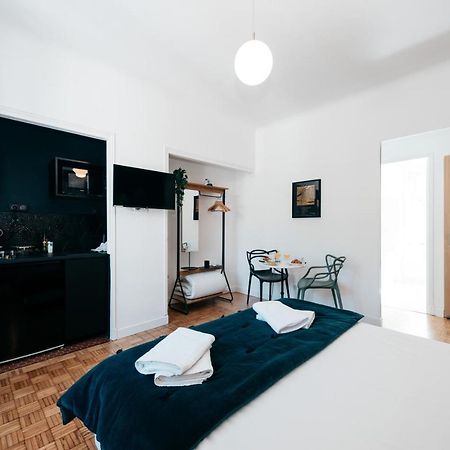 Les Precieuses Suites & Spa II Авиньон Екстериор снимка